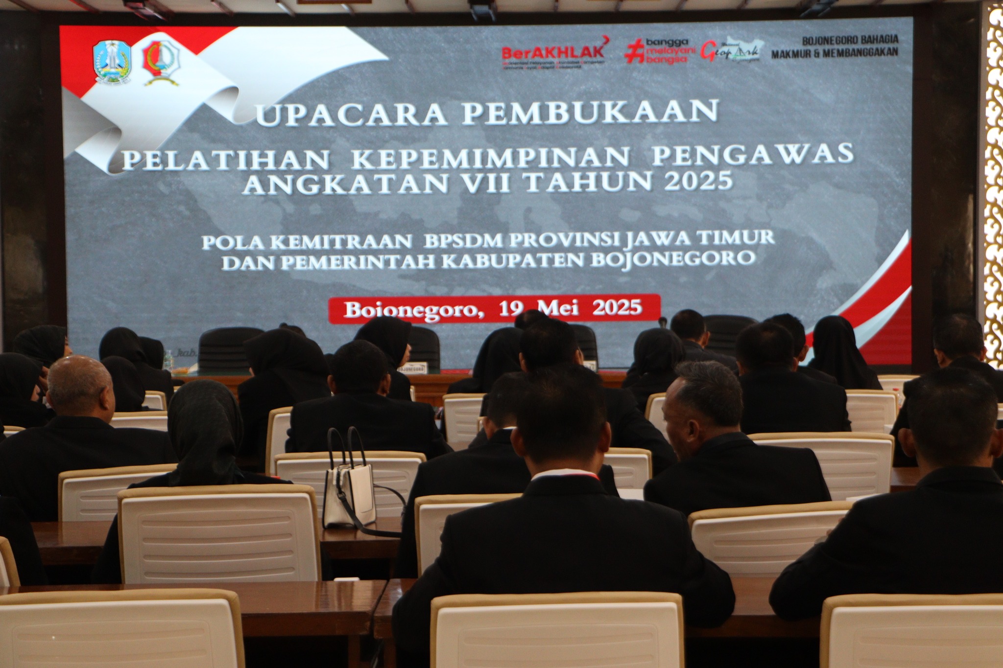 Pelatihan Kepemimpinan Pengawas 2025