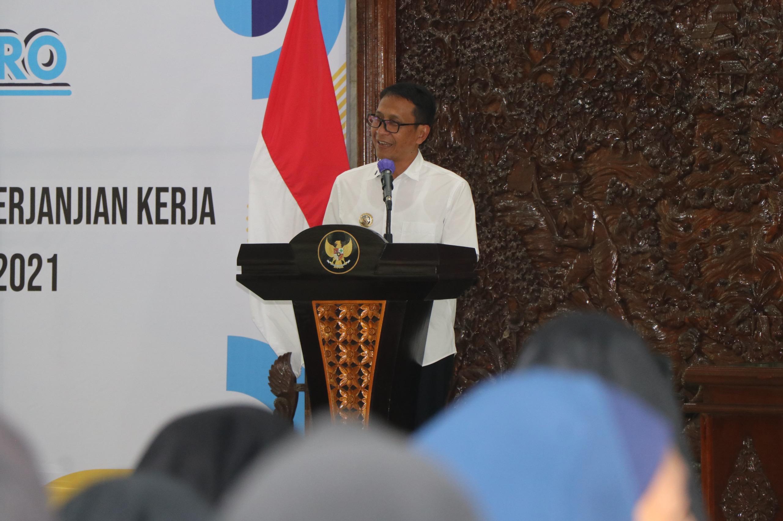 Penyerahan SK Perpanjangan PPPK Tahun 2021